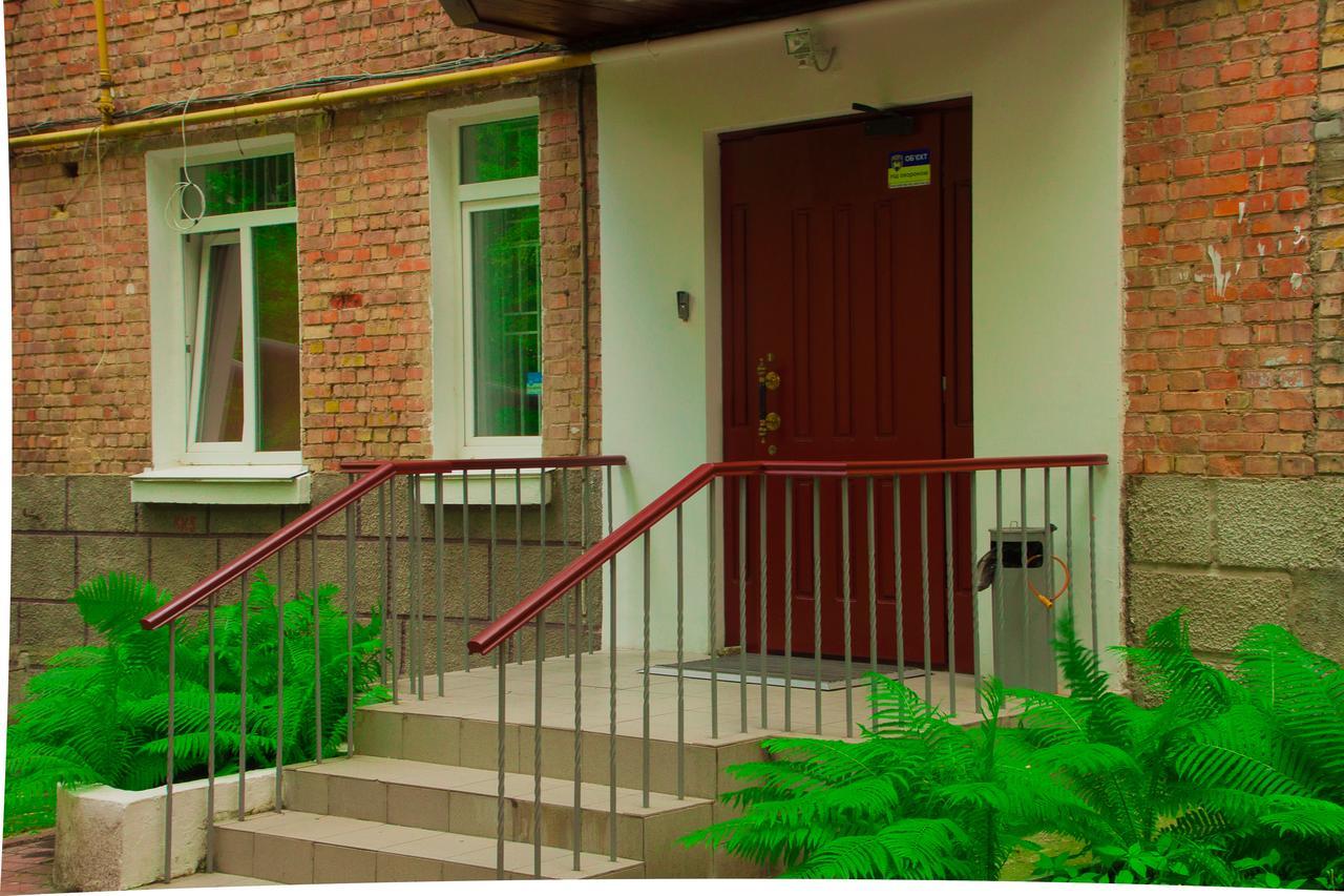 Globus Hostel Kyiv Eksteriør billede
