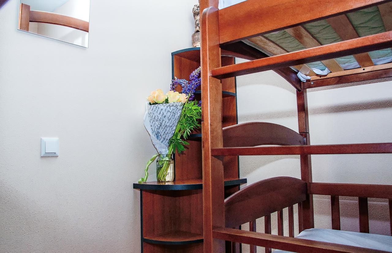 Globus Hostel Kyiv Eksteriør billede